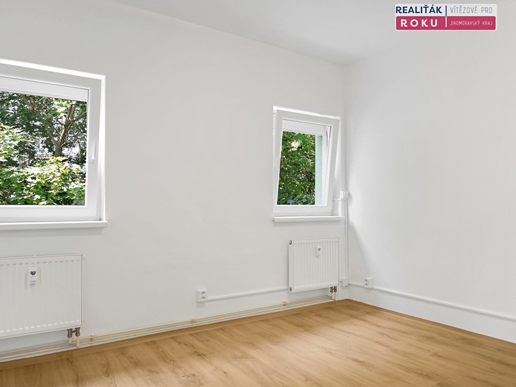 Pronájem bytu 2+kk 34 m² - foto 4