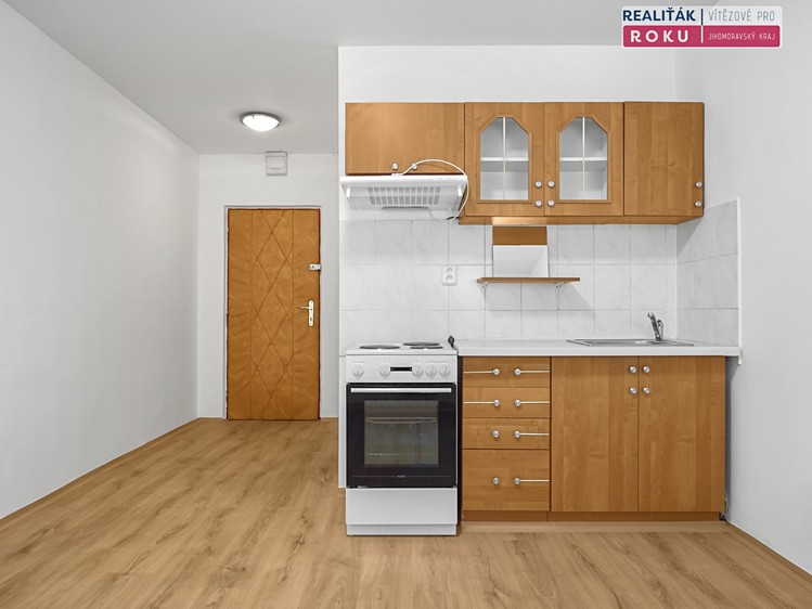 Pronájem bytu 2+kk 34 m² - foto 2