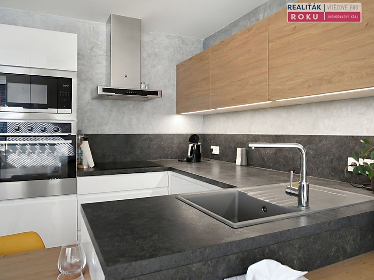 Pronájem bytu 2+kk 42 m² - foto 2