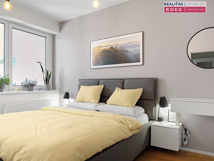 Pronájem bytu 2+kk 42 m² - foto 4