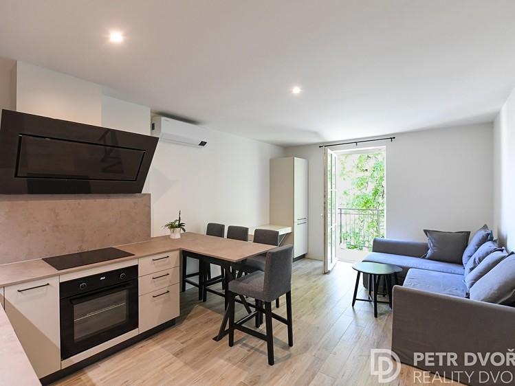 Pronájem bytu 2+kk 46 m² - foto 1