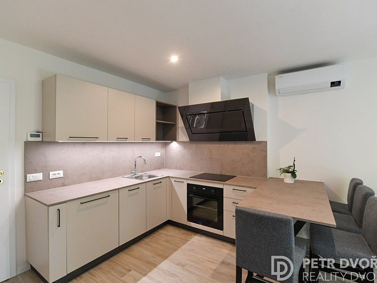 Pronájem bytu 2+kk 46 m² - foto 5