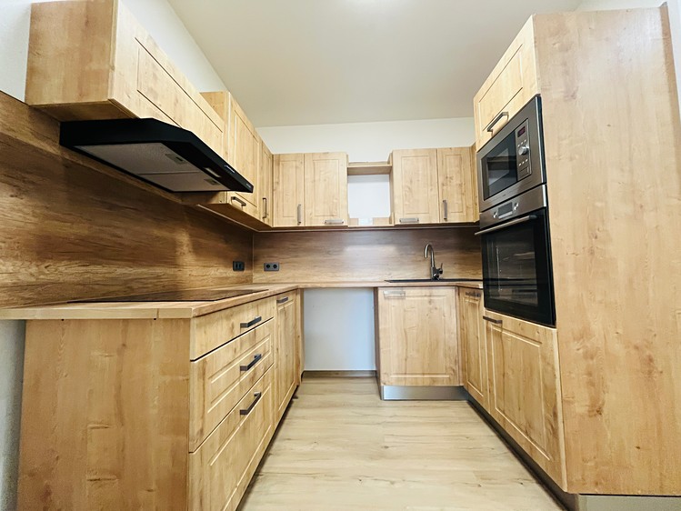 Pronájem bytu 3+kk 90 m² (Mezonet) - foto 7
