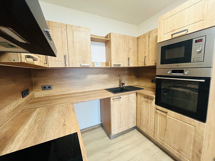 Pronájem bytu 3+kk 90 m² (Mezonet) - foto 6