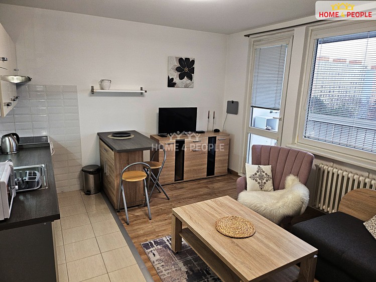 Pronájem bytu 1+kk 34 m² - foto 6