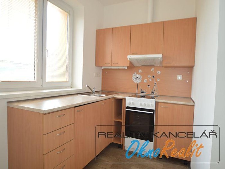 Pronájem bytu 1+1 50 m² - foto 2