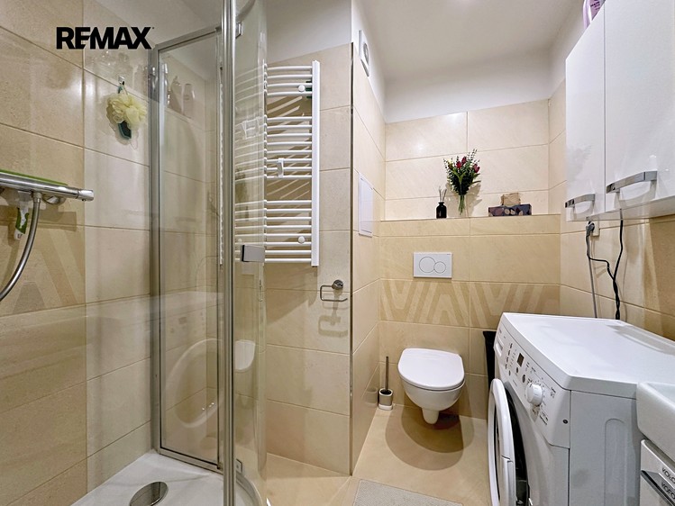 Pronájem bytu 2+kk 38 m² - foto 6