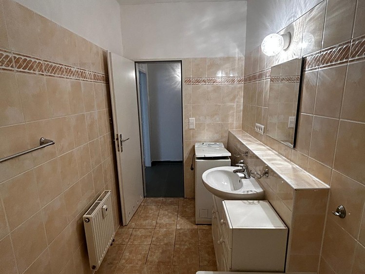Pronájem bytu 2+kk 40 m² - foto 5