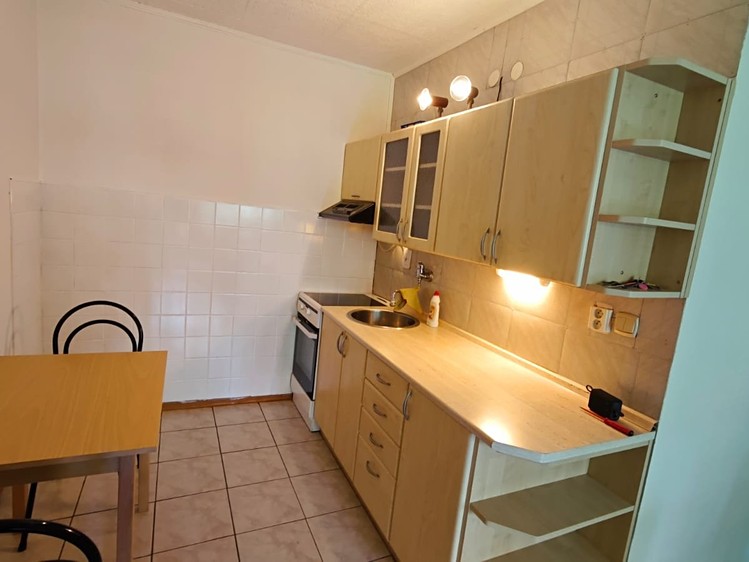 Pronájem bytu 2+kk 42 m² - foto 2