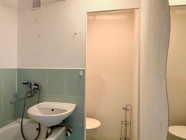 Pronájem bytu 1+kk 20 m² - foto 2
