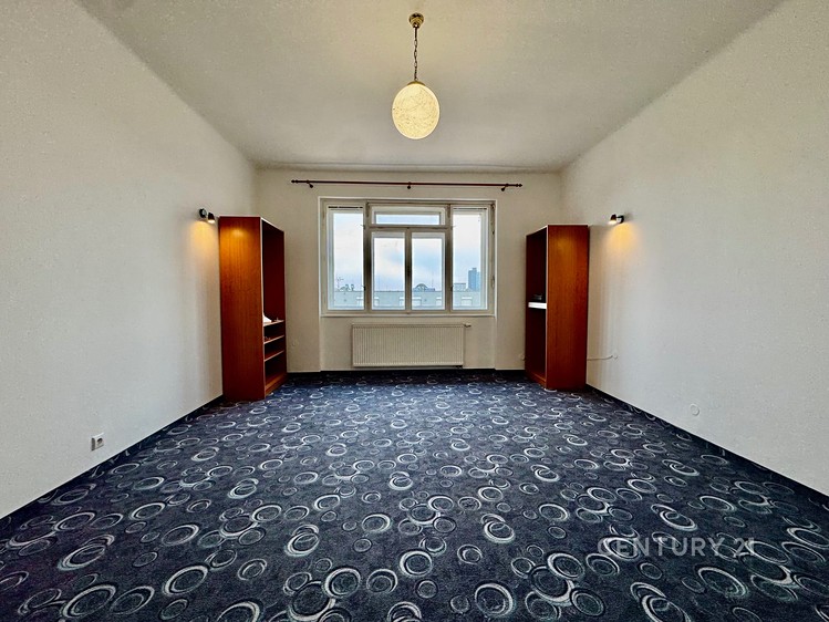 Pronájem bytu 2+1 56 m² - foto 7