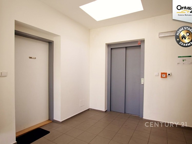 Pronájem bytu 3+kk 90 m² - foto 6