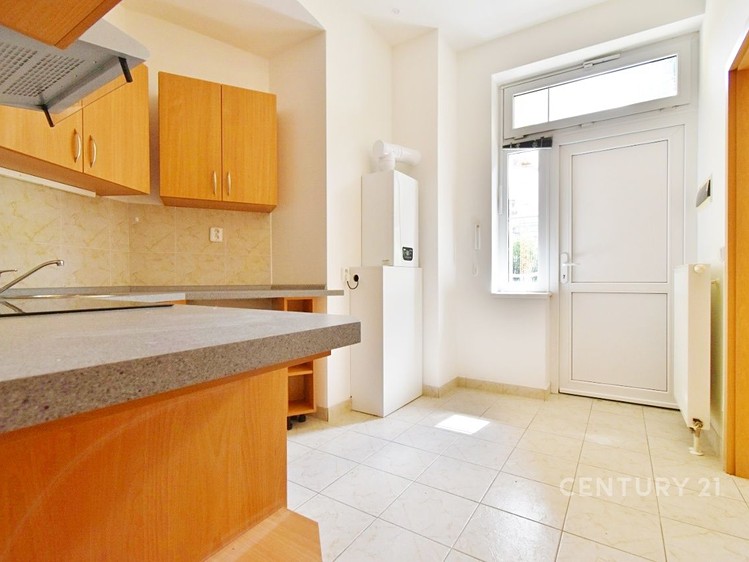 Pronájem bytu 1+1 36 m² - foto 4