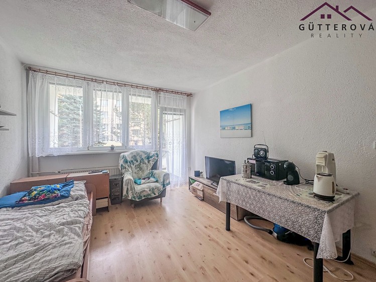 Pronájem bytu 2+1 63 m² - foto 3