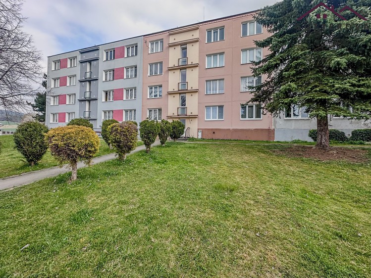 Pronájem bytu 2+1 63 m² - foto 1