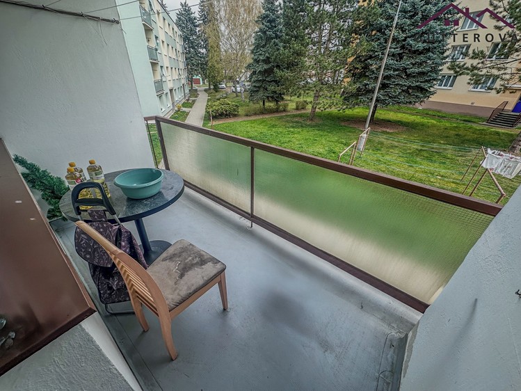 Pronájem bytu 2+1 63 m² - foto 6