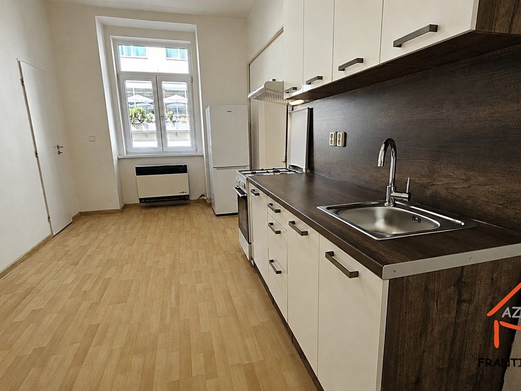 Pronájem bytu 1+1 38 m² - foto 2