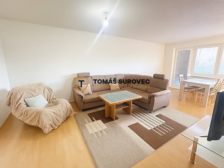 Pronájem bytu 3+kk 90 m² (Jednopodlažní) - foto 3