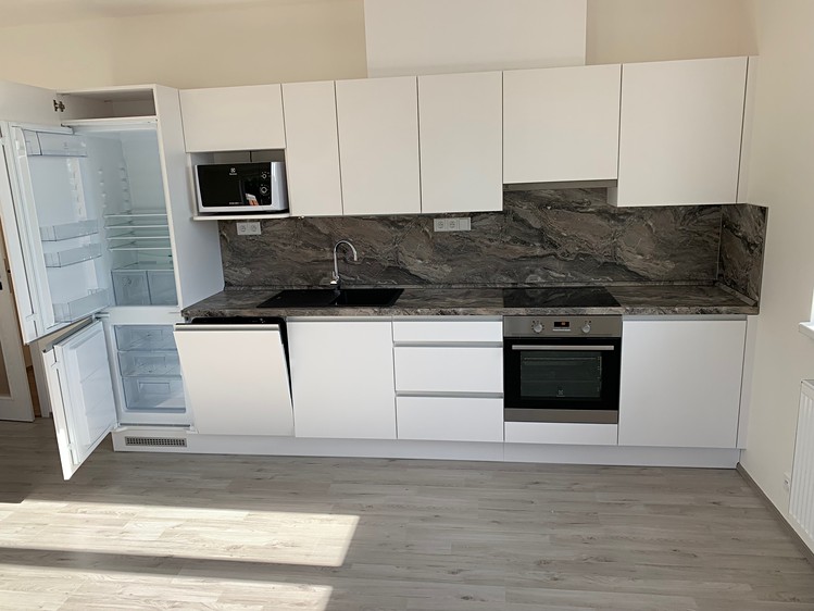 Pronájem bytu 2+kk 56 m² - foto 4