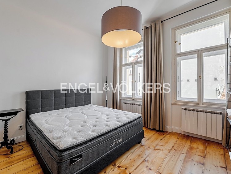 Pronájem bytu 3+1 91 m² - foto 5