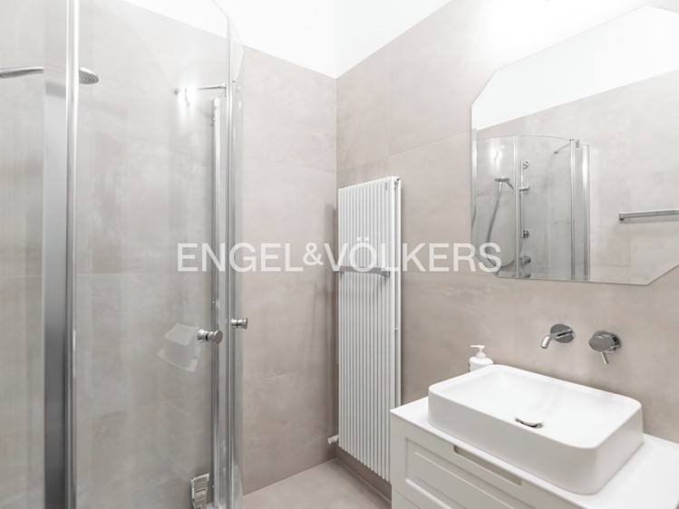 Pronájem bytu 4+kk 133 m² - foto 8
