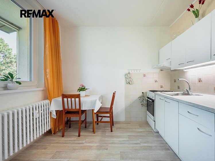 Pronájem bytu 2+1 50 m² - foto 2