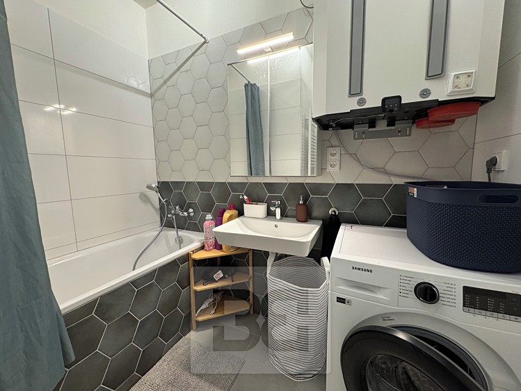 Pronájem bytu 3+kk 72 m² - foto 4