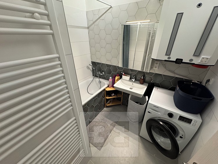 Pronájem bytu 3+kk 72 m² - foto 6
