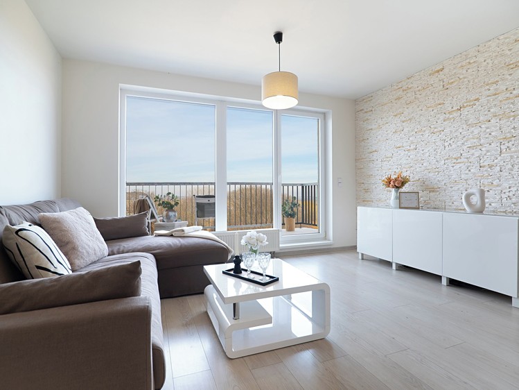 Pronájem bytu 3+kk 61 m² (Jednopodlažní) - foto 1