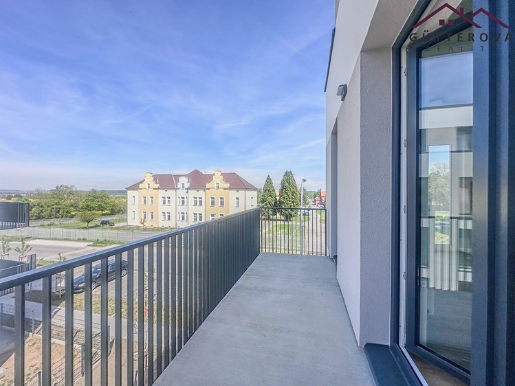 Pronájem bytu 2+kk 52 m² - foto 4