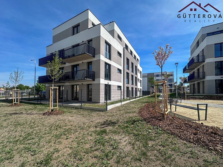 Pronájem bytu 2+kk 52 m² - foto 3