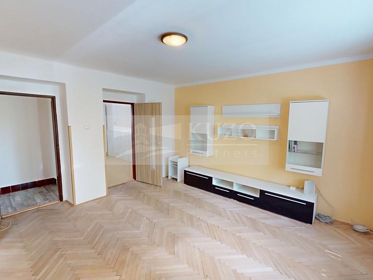 Pronájem bytu 2+1 58 m² (Jednopodlažní) - foto 3