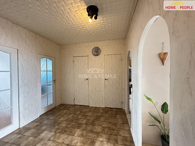 Pronájem bytu 3+1 72 m² - foto 2