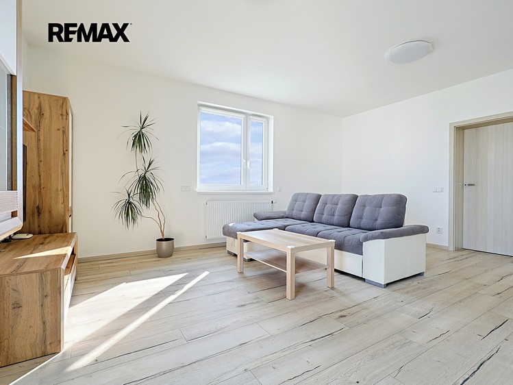 Pronájem bytu 2+kk 53 m² - foto 6