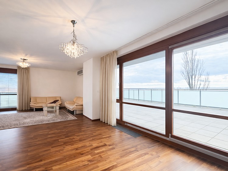 Pronájem bytu 4+kk 162 m² - foto 6