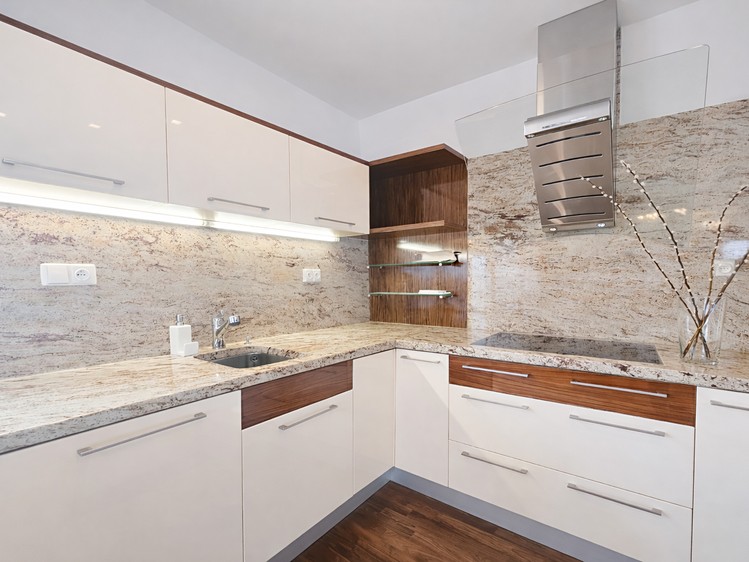 Pronájem bytu 4+kk 162 m² - foto 5