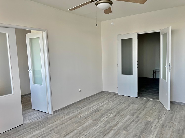 Pronájem bytu 2+1 66 m² (Jednopodlažní) - foto 8