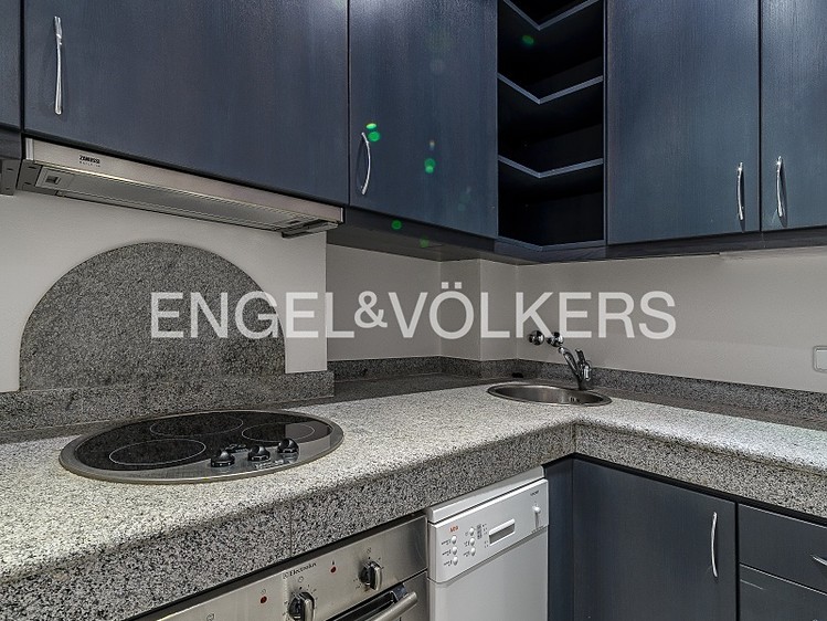 Pronájem bytu 3+1 73 m² - foto 6