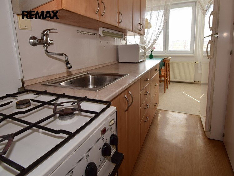 Pronájem bytu 3+1 65 m² - foto 1