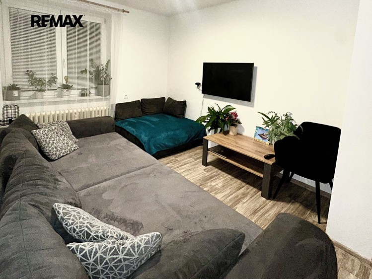 Pronájem bytu 3+kk 63 m² - foto 3