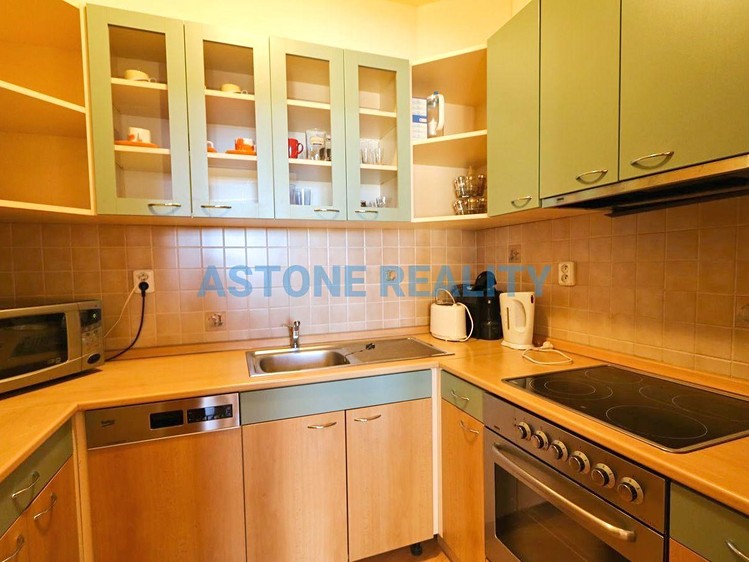 Pronájem bytu 2+kk 65 m² - foto 8