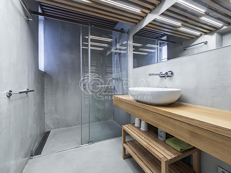 Pronájem bytu 2+kk 48 m² (Jednopodlažní) - foto 2