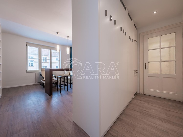 Pronájem bytu 2+kk 48 m² (Jednopodlažní) - foto 8