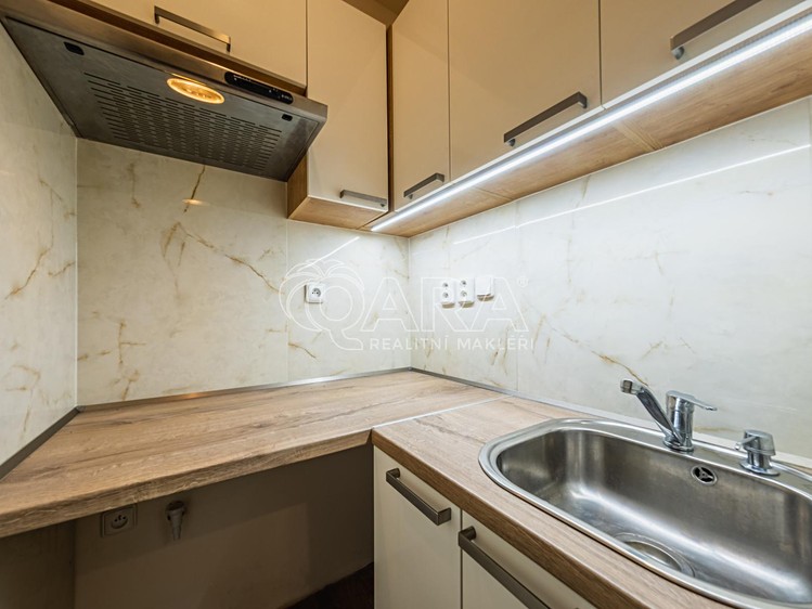 Pronájem bytu 1+kk 27 m² (Jednopodlažní) - foto 2