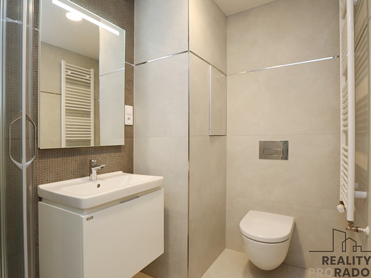 Pronájem bytu 1+kk 38 m² - foto 4