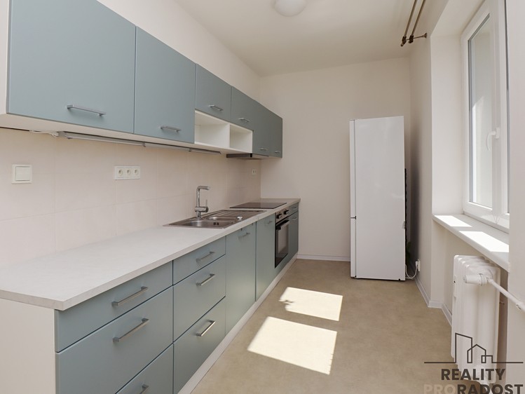 Pronájem bytu 1+kk 36 m² - foto 1