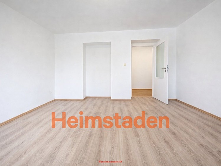Pronájem bytu 4+1 68 m² - foto 5