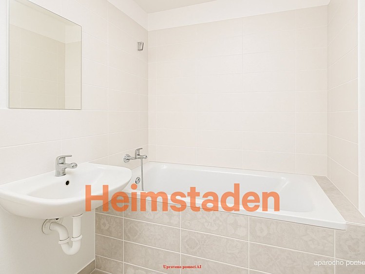 Pronájem bytu 2+1 52 m² - foto 3