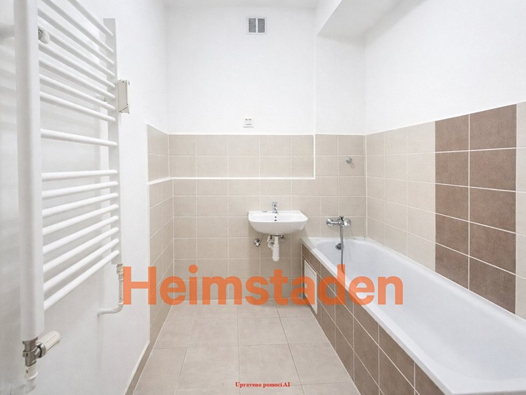 Pronájem bytu 2+1 56 m² - foto 3