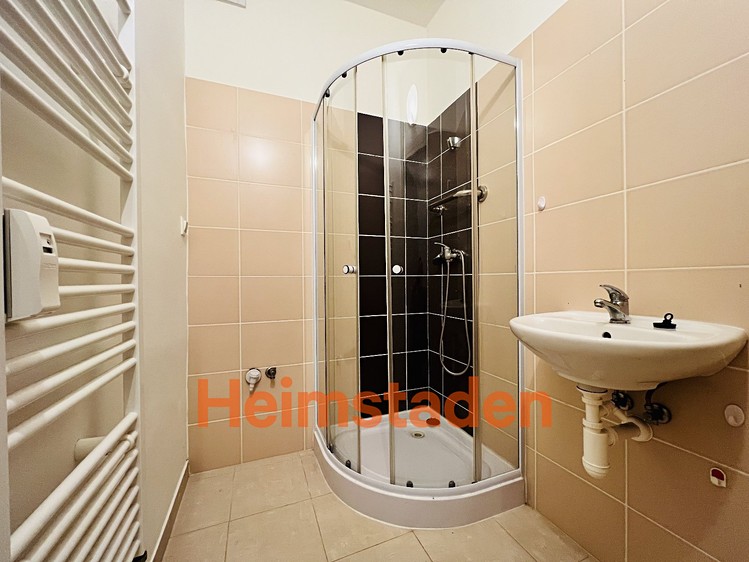 Pronájem bytu 1+kk 27 m² - foto 3